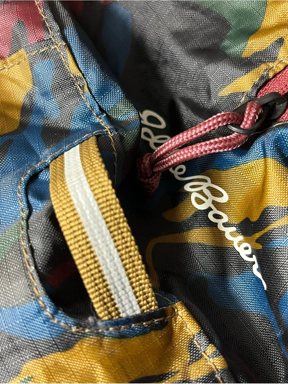 Eddie Bauer 10L Stowaway Camouflage Sling Back